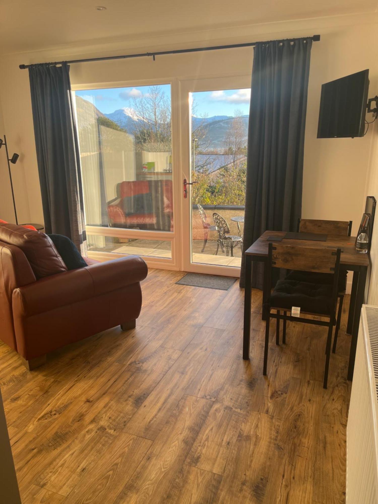 Tramore - Self Contained 1 Bedroom Unit - King Size Bed - Free Private Parking - 3 Miles From Fort William High Street Exterior foto